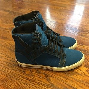 Supra hightop in blue zebra pattern size 10